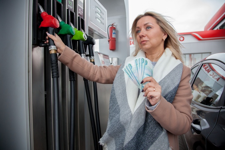 Практически каждый российский автовладелец сталкивался с ситуацией, когда ему недоливали топливо.