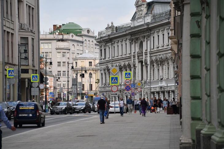 Загрязняющим воздух автомобилям могут ограничить въезд в Москву