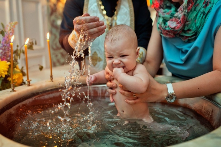 В Кургане священнослужитель отказал в крещении ребенка из-за большой родинки 