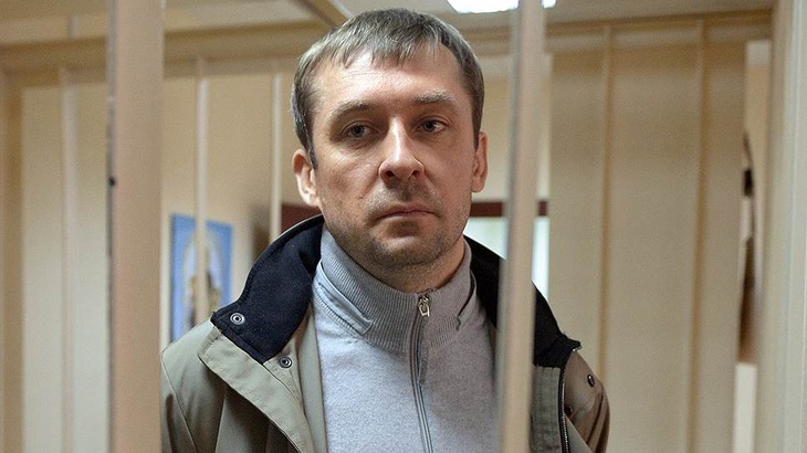 Дмитрий Захарченко прибыл в колонию