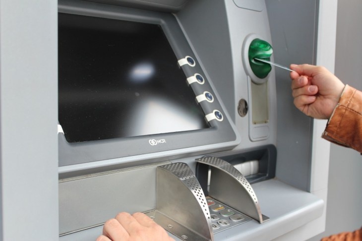 Лайфхаки от Роскачества: как уберечься от мошенничества через банкомат