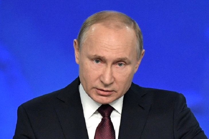 Путин призвал вузы вводить новые специальности