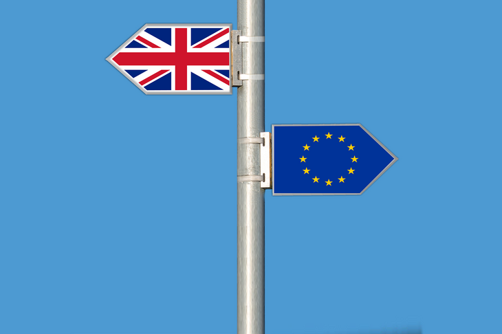 Потеря безвизового режима и новые торговые соглашения: Великобритания выходит из Евросоюза