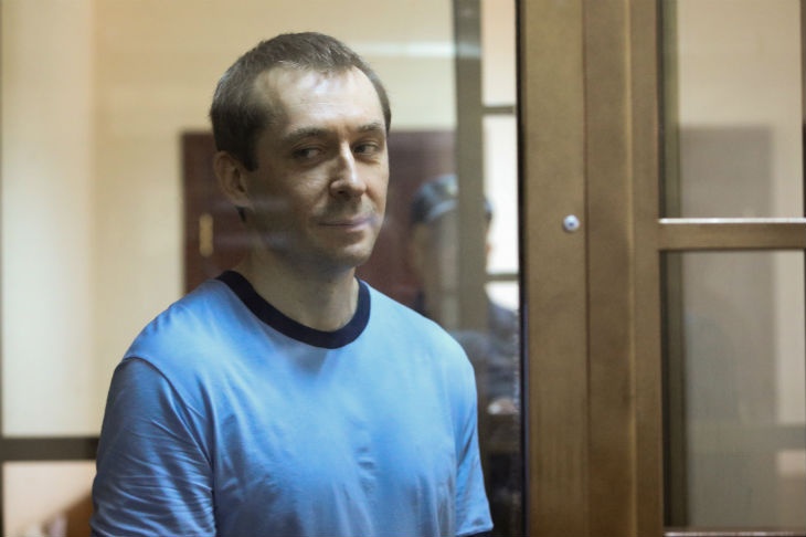 Экс-полковник Захарченко проведет пять суток в штрафном изоляторе