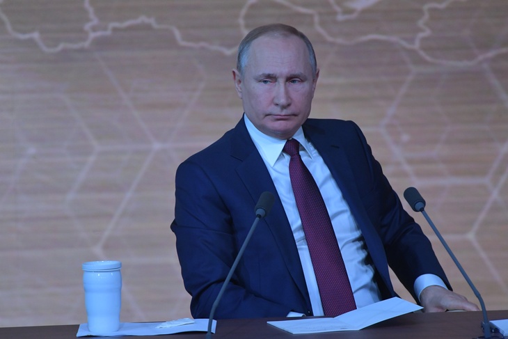 Путин: работать профессионально и на опережение