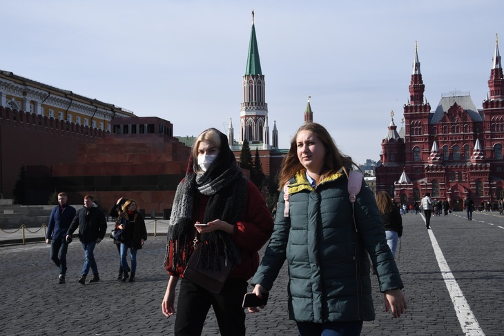 Коронавирусом в России заболели еще 52 человека за сутки