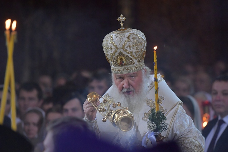 Патриарх объехал Москву на девяти «Мерседесах»