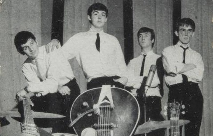 Рукописи не горят: текст песни The Beatles продали за баснословную сумму