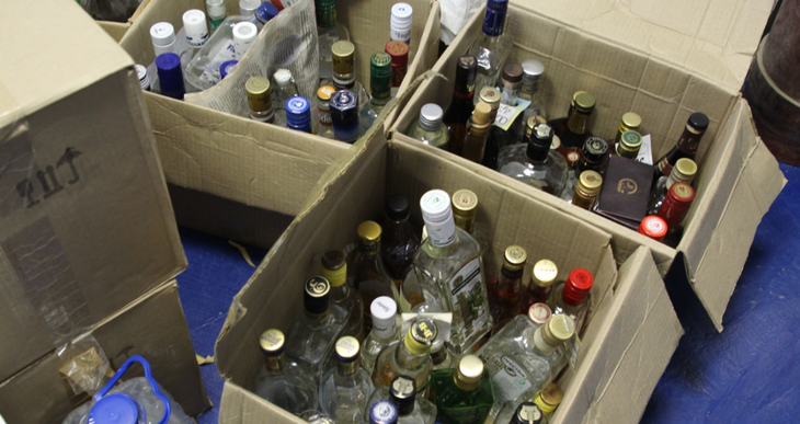 Ящики с алкогольной продукцией