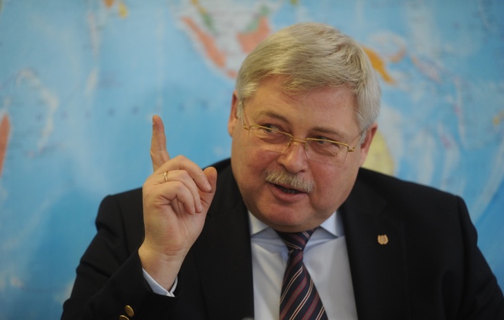 Томский губернатор назвал пропускной режим унизительным
