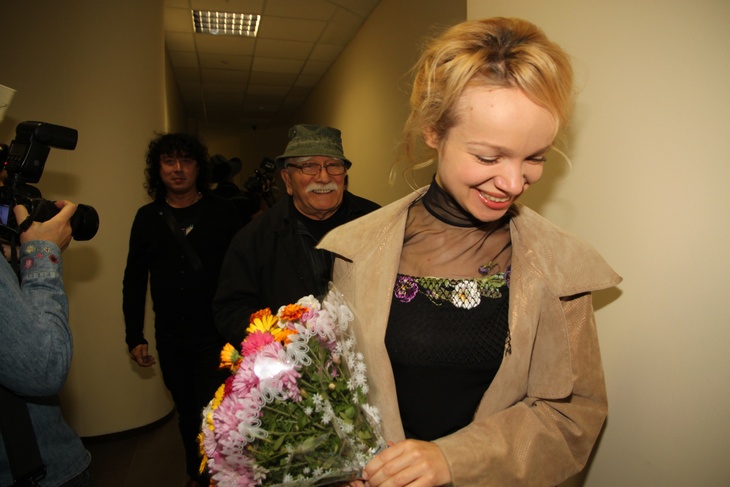 Коллега Джигарханяна объяснила, чем актера зацепила киевская пианистка