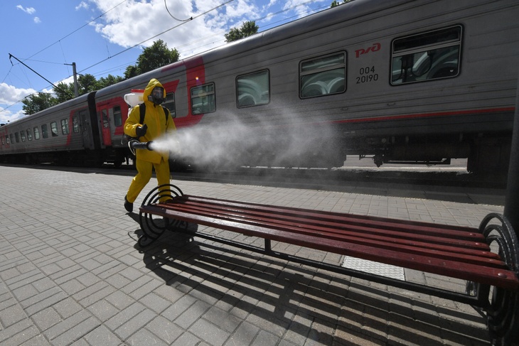 Российские железные дороги начали ослаблять режим социального дистанцирования.
