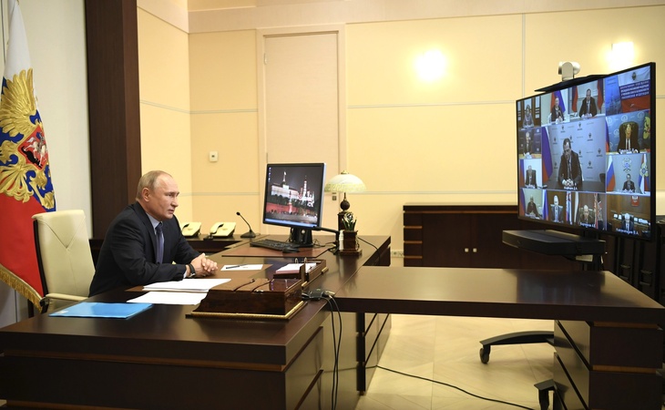Путин проведет совещание о продлении нерабочих дней