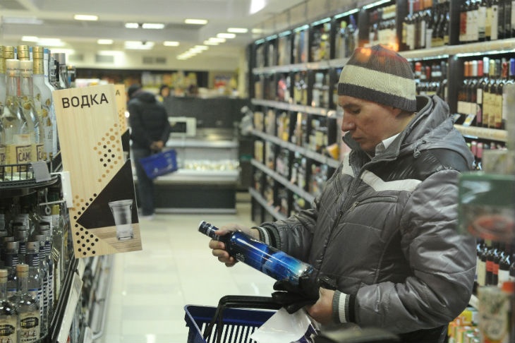 В России выросли продажи водки в большой таре