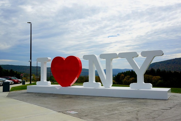 «I ♥ NY»: умер создатель самой известной в мире эмблемы города