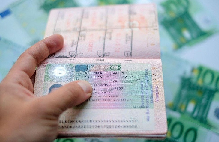 Шенгенская виза в паспорте