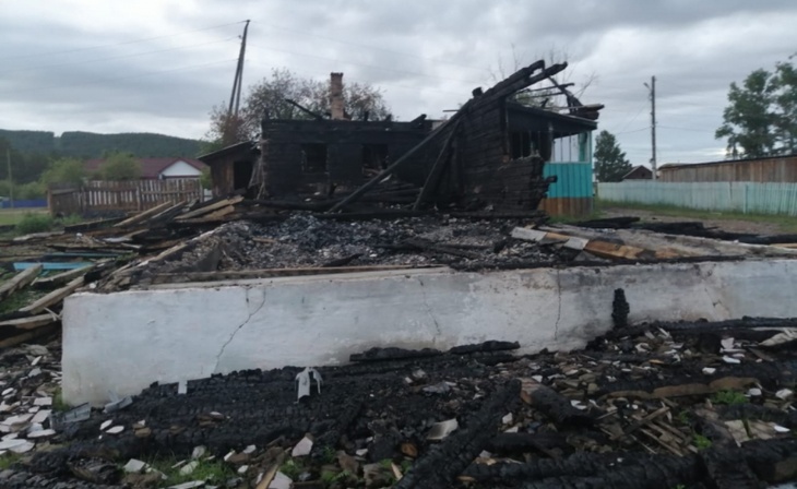 Россияне хотели ограбить офис МФО, но сожгли здание