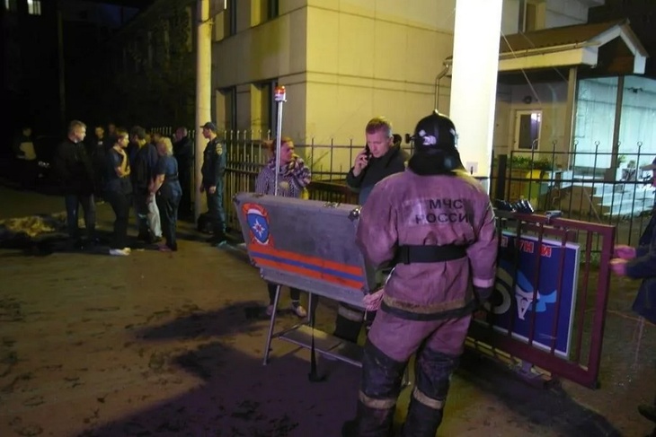 Погибли четверо: директор клиники в Красноярске задержана после пожара