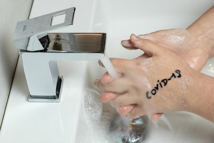 Эпидемиолог предупредила об опасности неправильного мытья рук
