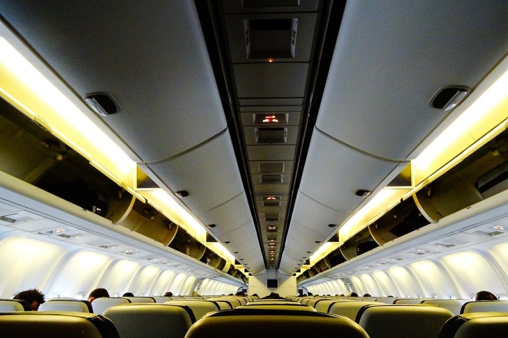 Российская стюардесса назвала способы выбрать лучшее место в самолете