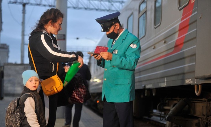 Тише едешь — дешево не будет: билеты на поезд обойдутся в десятки тысяч рублей в новогодние праздник