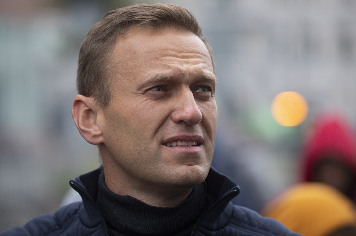 Смена курса: самолет с Навальным приземлился в Шереметьево