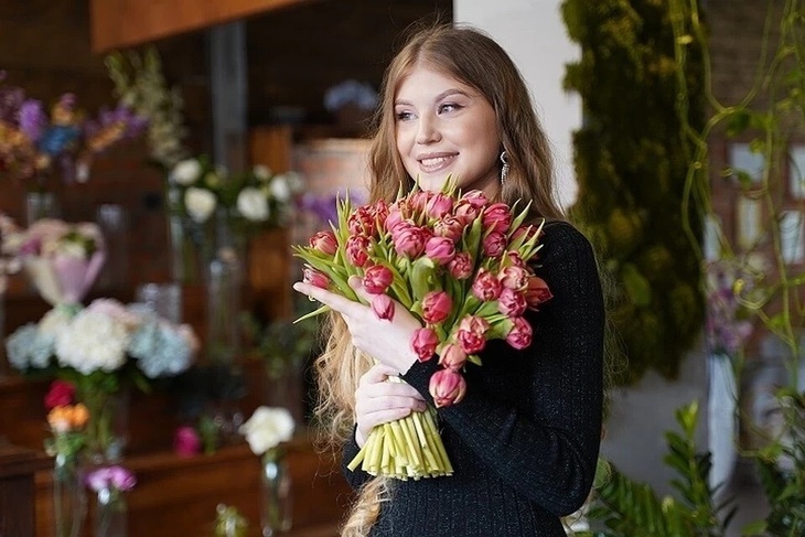 Флорист объяснила, почему подскочили цены на цветы