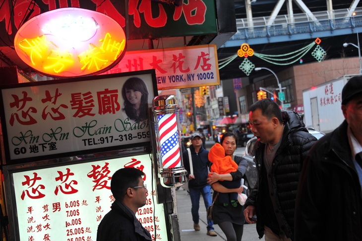 Ведя войну с Китаем, США забывают, что практически в каждом американском городе есть свой внутренний Китай. На фото: Чайна-таун в Нью-Йорке.