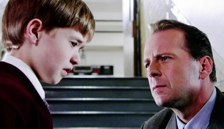 Многие узнали об аутизме из фильма «Шестое чувство» с Брюсом Уиллисом в главной роли.