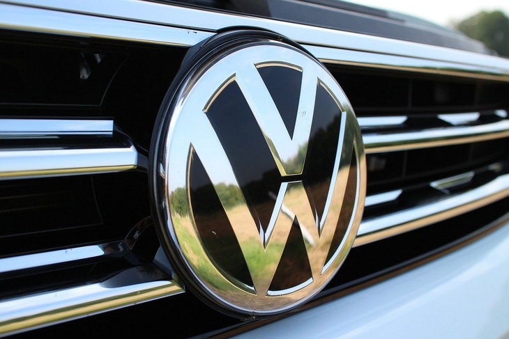 Не смешно: концерн Volkswagen проверят из-за первоапрельской шутки