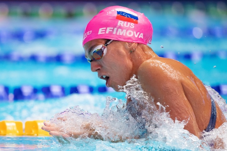 Губерниев просит Ефимову задержаться в плавании еще на три года