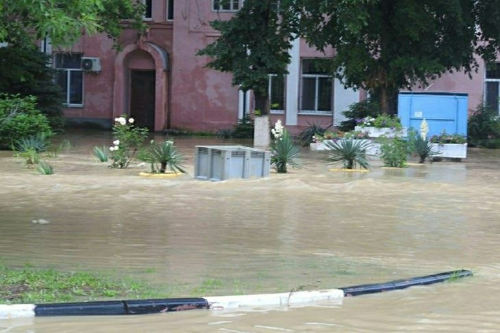 Наводнение может «смыть» кредиты жителей Сочи и Крыма.