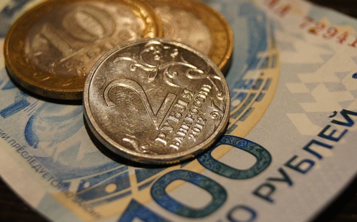 Валютные закупки Минфина: какие колебания ждут на этом фоне рубль