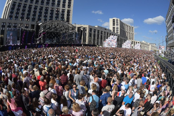 Причастным к экстремизму россиянам хотят запретить организовывать митинги