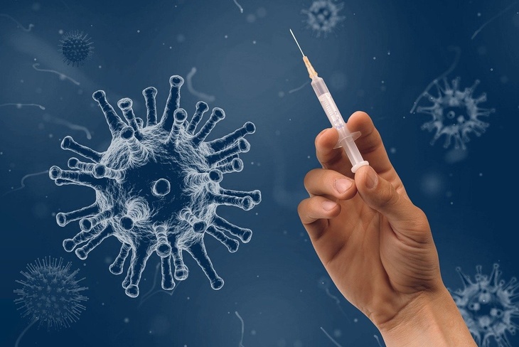 «Так и должно быть»: иммунолог объяснил, почему ревакцинация переносится тяжелее первой прививки