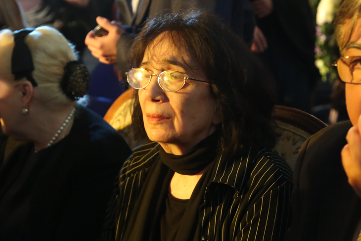 «Мы копили, чтобы ни у кого ничего не просить»: вдова Баталова высказалась после аферы с ее имуществ