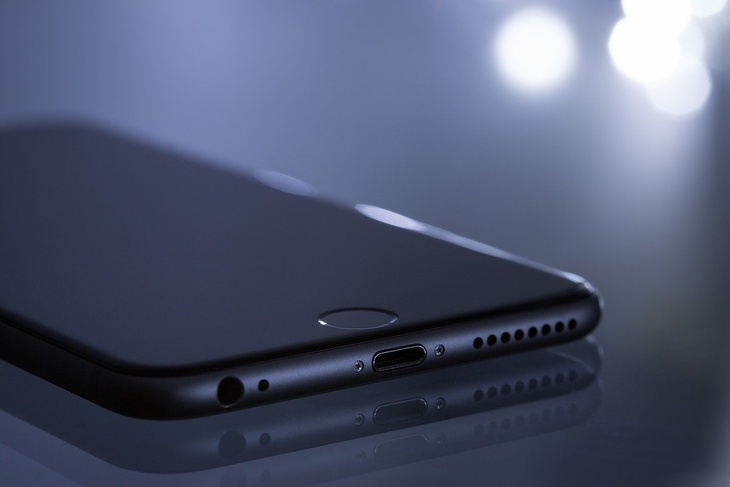 Россия может запретить продажу iPhone из-за новой программы Apple