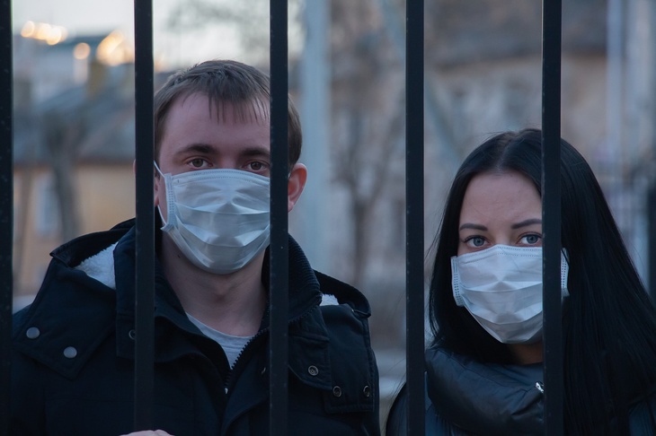 Эпидемиолог Роспотребнадзора рассказал о россиянах, чаще заражающихся COVID-19