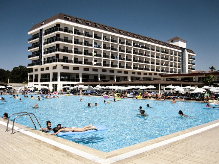 Названы ключевые отличия между пятизвездочными отелями Турции и Египта