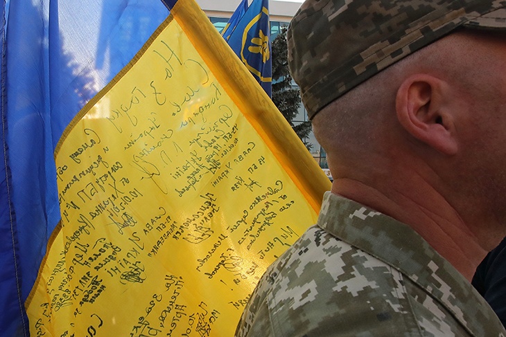 «Это пробный шаг»: Почему Киев применил беспилотник в Донбассе