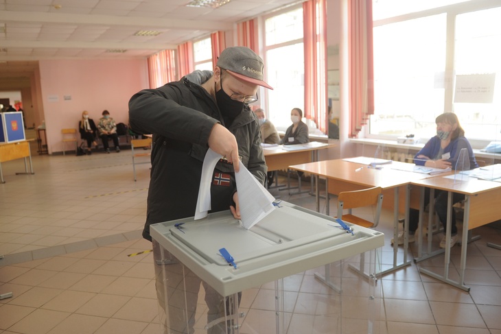 «Подрастут — проголосуют»: эксперт высказался об инициативе дать избирательное право подросткам