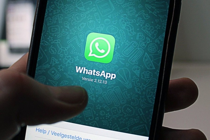Знают все сплетни и пароли: как понять, что переписку в WhatsApp кто-то читает