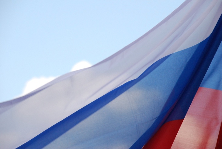 На российской военной базе в Армении развернули флаг РФ длиной сто метров
