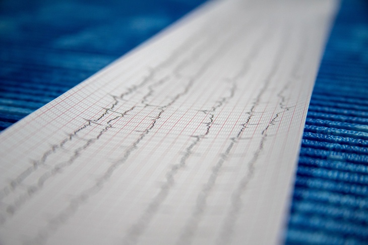 Чтобы не умереть быстрой смертью: кардиолог назвал главные и срочные действия при сердечном приступе