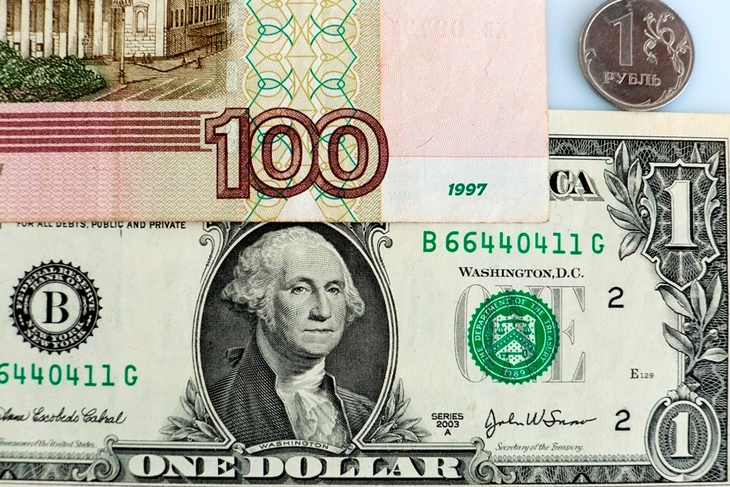 Прогноз экономиста: доллара по 76 рублей не будет, но по 80 рублей — вполне вероятно
