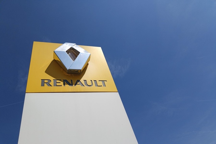 Минпромторг заявил о важном изменении сервисного обслуживания автомобилей Renault