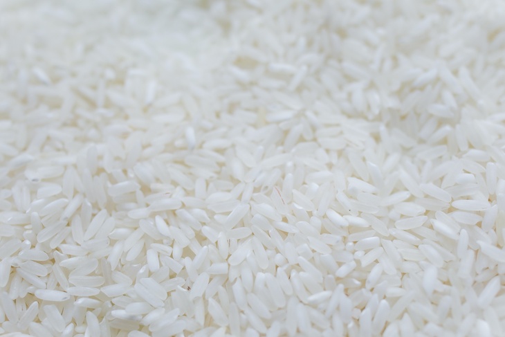 Не будет слипаться при варке: 3 главных хитрости в приготовлении риса
