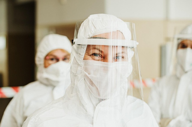 «У них выхода нет»: эксперт рассказал, признаются ли США в искусственном создании коронавируса